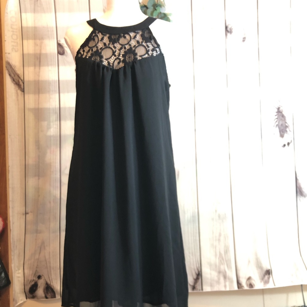 M Black COLLAR Dress w/lace NWT